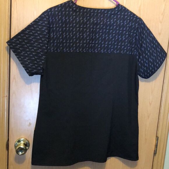 Nautica size large scrub top NWOT - Picture 6 of 7